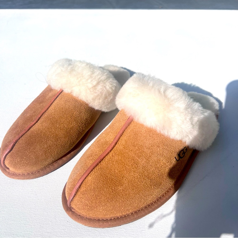 UGG Scuffette slipper mule shoes 6 like new - Picture 3 of 7